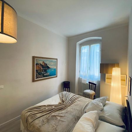 Chez Amelie Apartment ลาสเปเซีย ภายนอก รูปภาพ