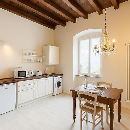 Chez Amelie Apartment ลาสเปเซีย ภายนอก รูปภาพ